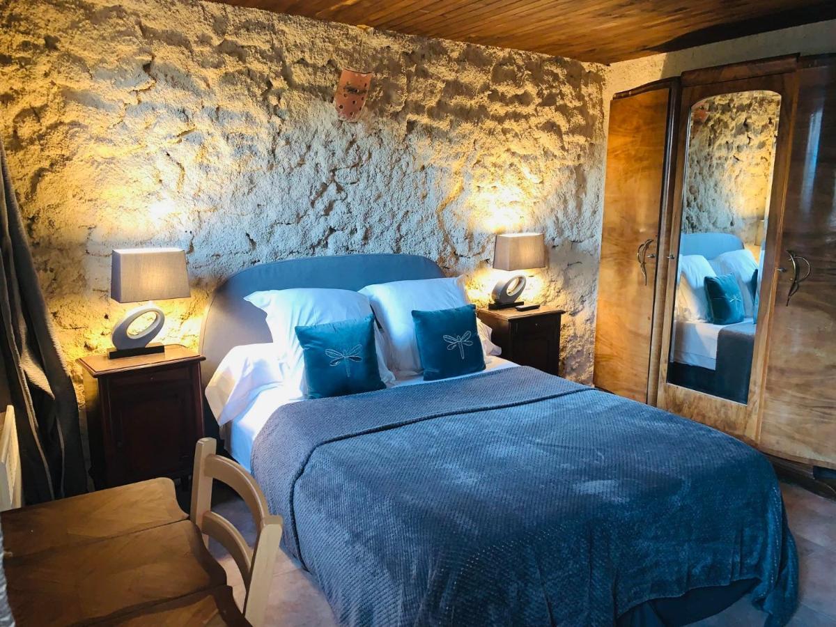 Le Patio. Casa Mucchielli Bed & Breakfast Корбара Екстериор снимка